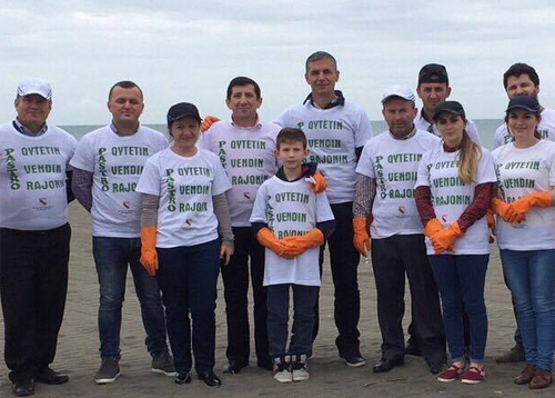 Shoqata e Bashkive të Shqipërisë kontribuon në pastrimin e bregdetit në 5 km gjatësi